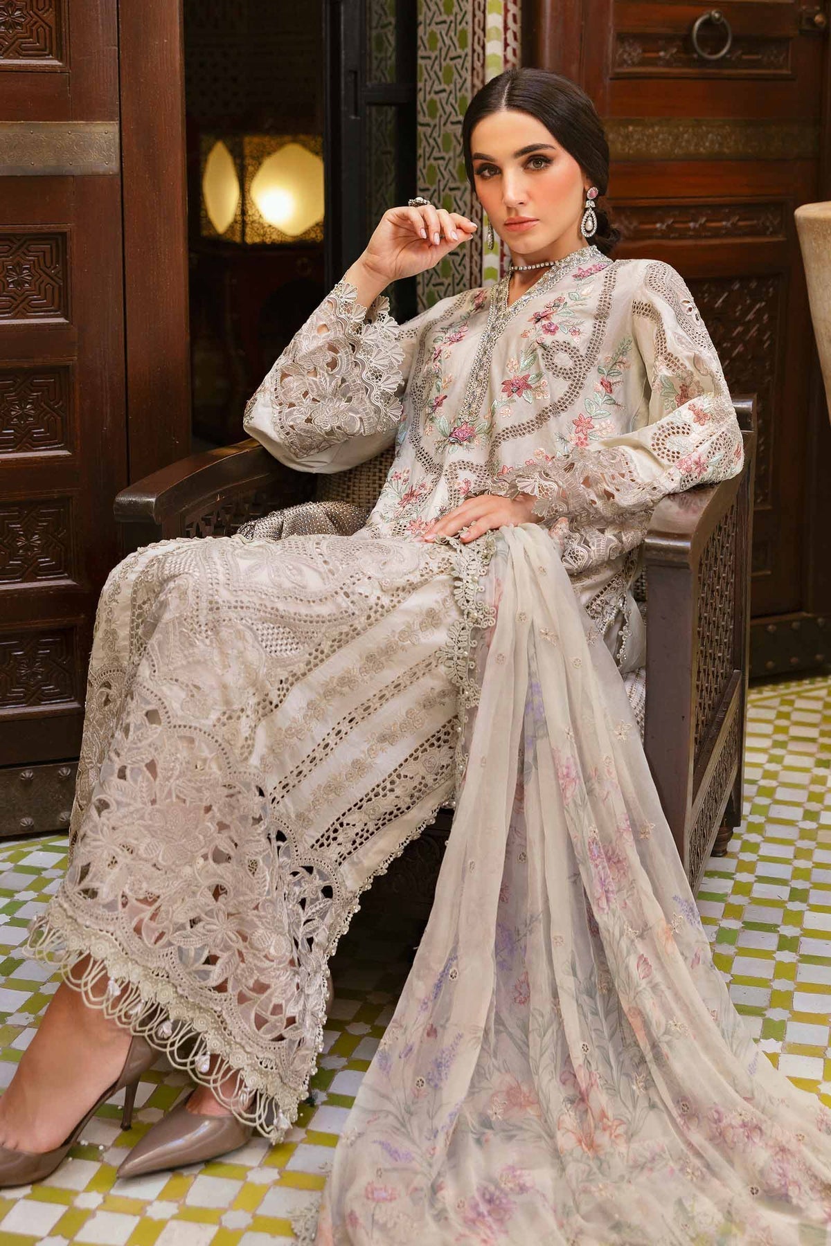 3 Piece Unstitched Embroidered Lawn Suit - D-2514-B