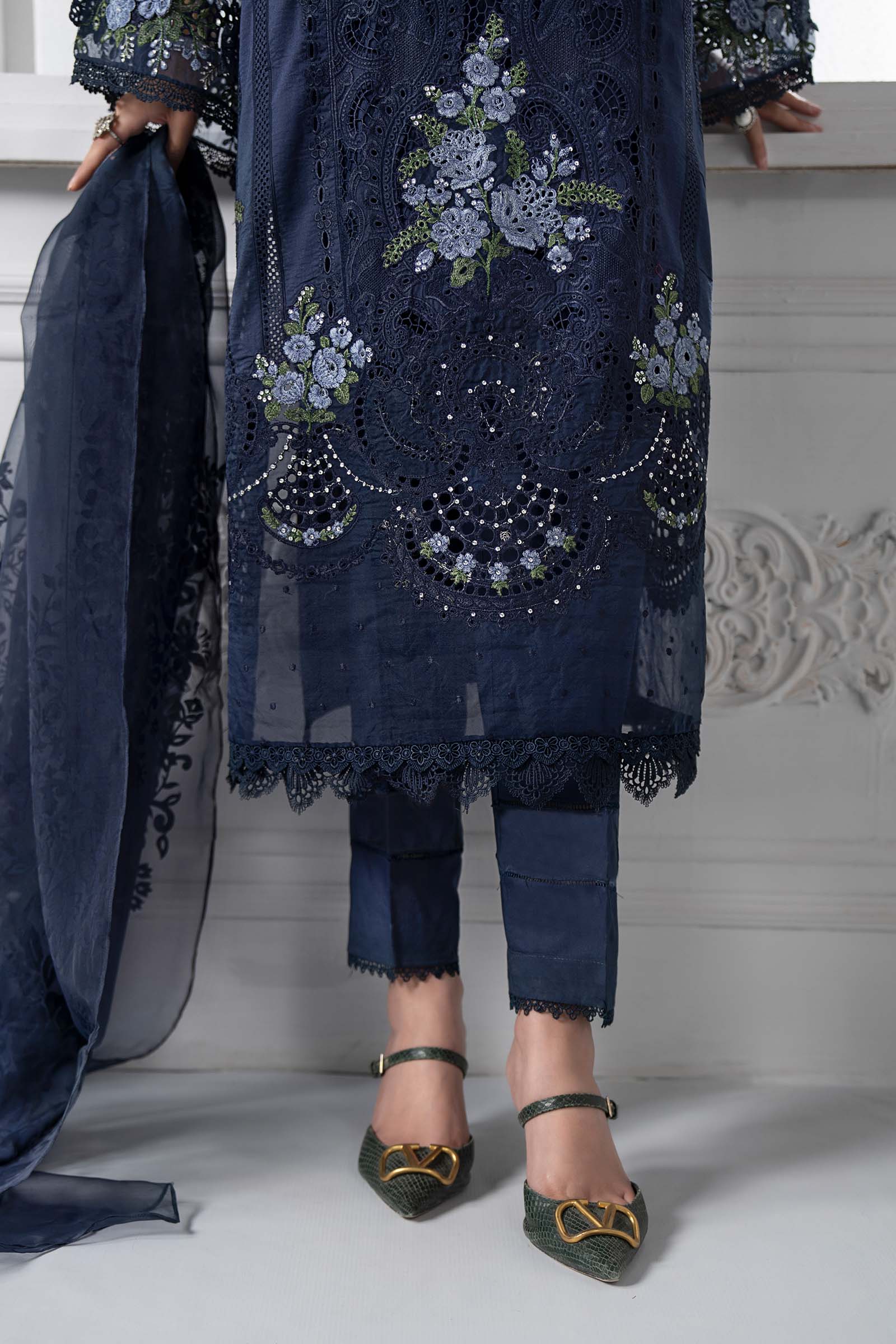 3 Piece Unstitched Embroidered Lawn Suit - D-2504-B