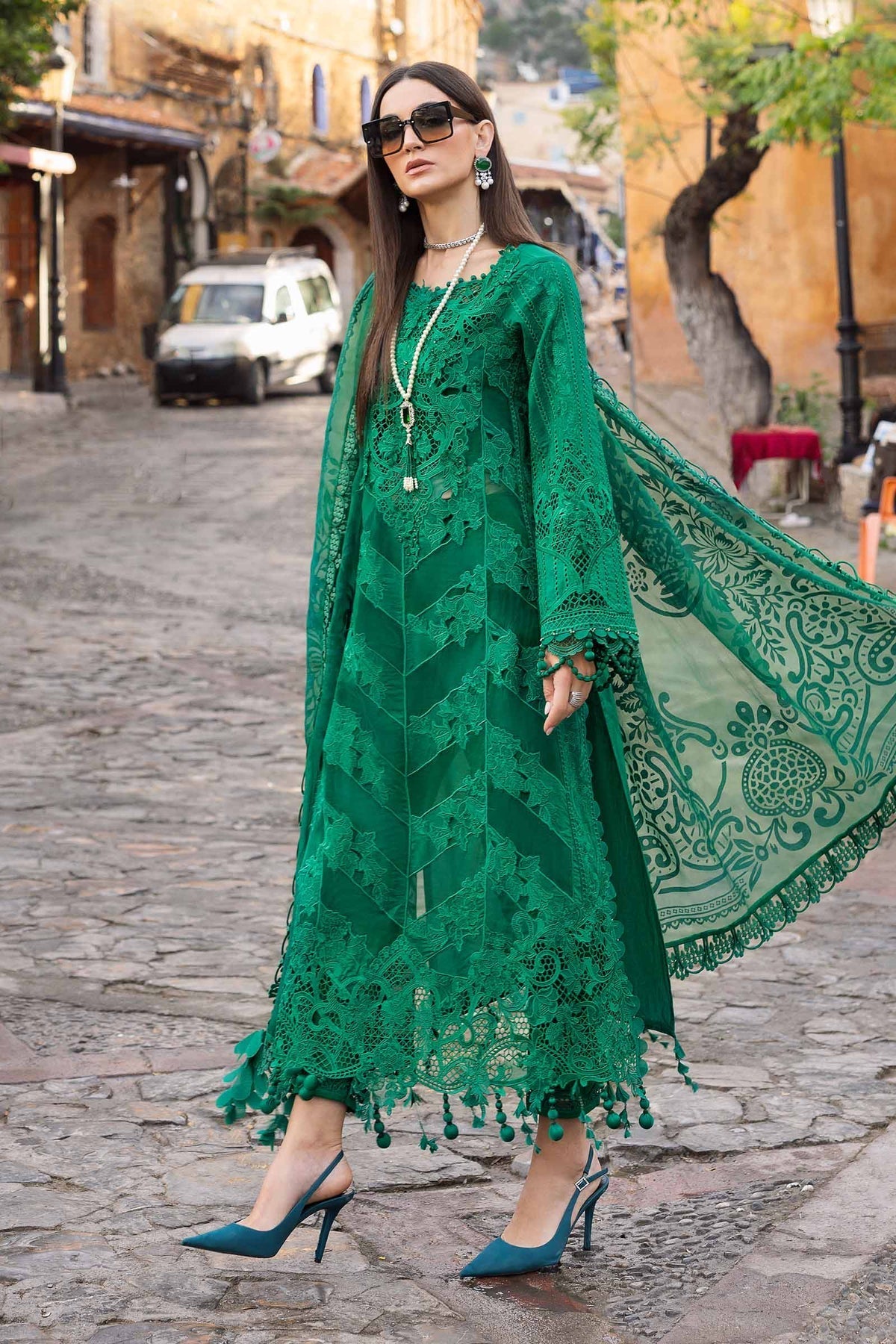 3 Piece Unstitched Embroidered Lawn Suit - D-2508-B