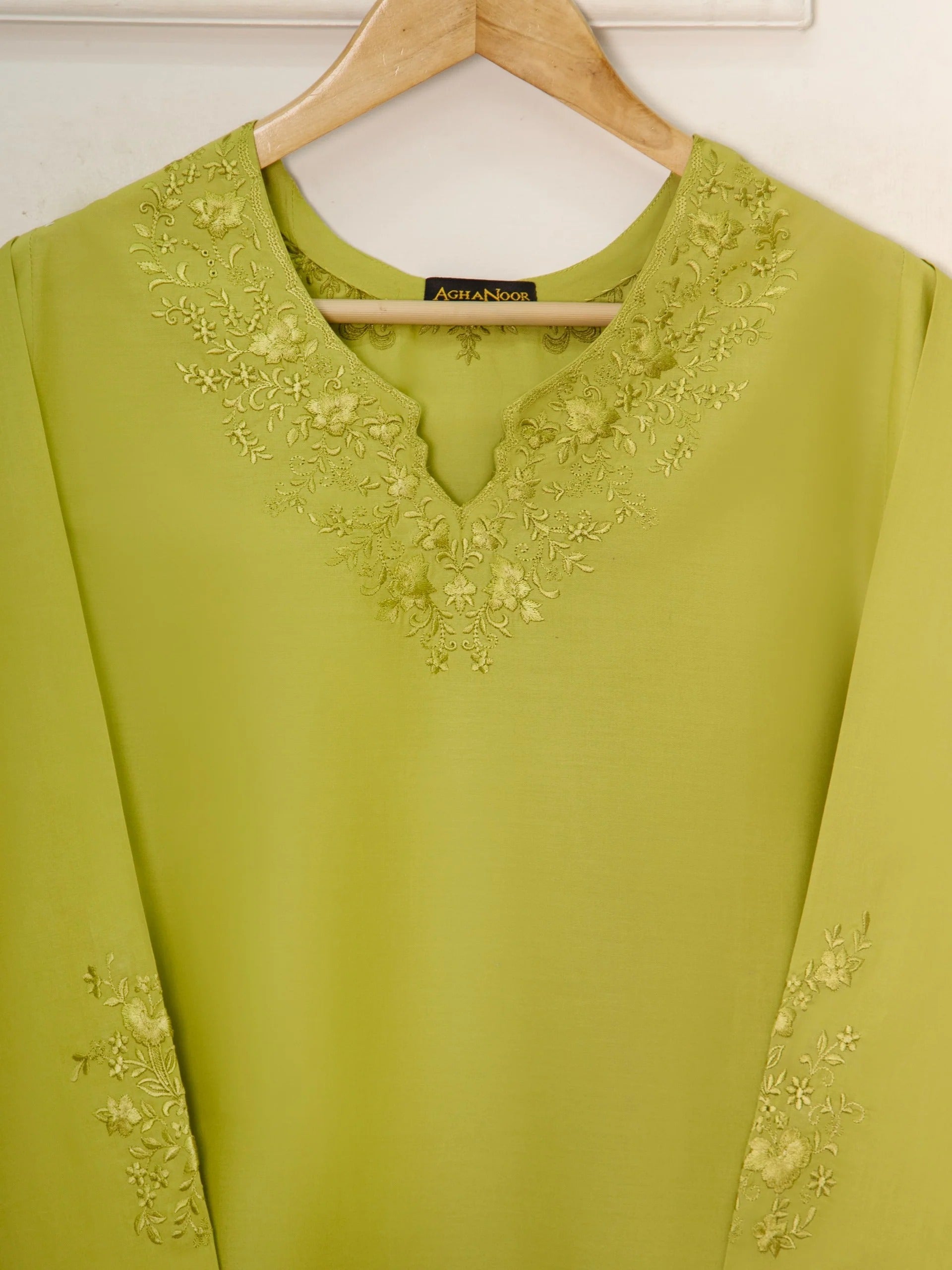 Agha Noor - 3 Piece - Pure Embroidered Lawn Suit S111500